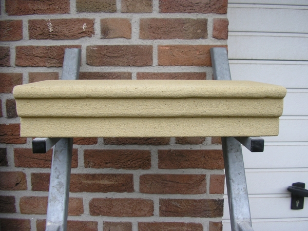 Fensterbank 10 auf 12cm, 22cm tief, per Meter Fensterbank 10 auf 12cm, 22cm tief, per Meter