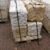 Sandsteinstelen 40cm x 40cm, 100cm lang
