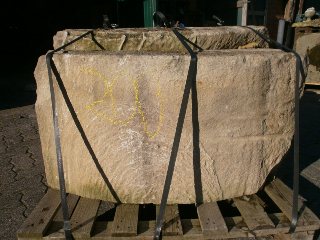 Ankündigung Brunnenring 2m Durchm. Ankündigung Brunnenring 2m Durchm.