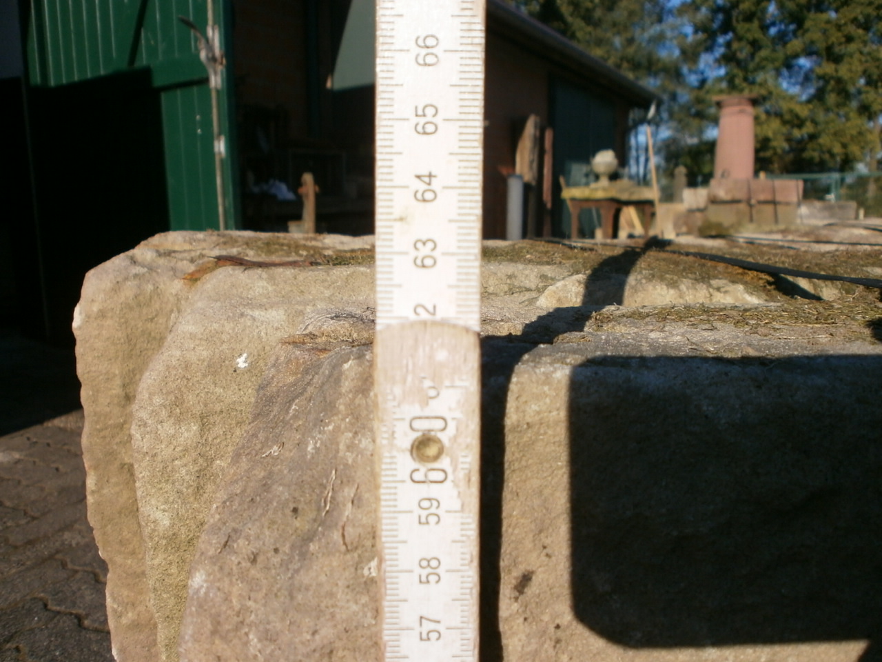 Ankündigung Brunnenring 2m Durchm. Ankündigung Brunnenring 2m Durchm.