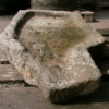 antiker Nasentrog aus Sandstein