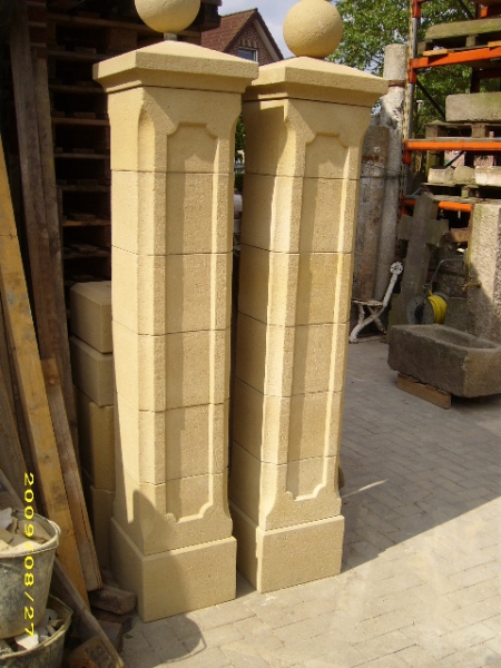 Sandsteinsäule, Säule aus Kunstsandstein 33cm x 33cm beliebige Höhe Sandsteinsäule, Säule aus Kunstsandstein 33cm x 33cm beliebige Höhe