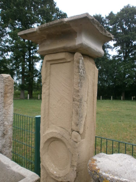 Sandsteinsäule