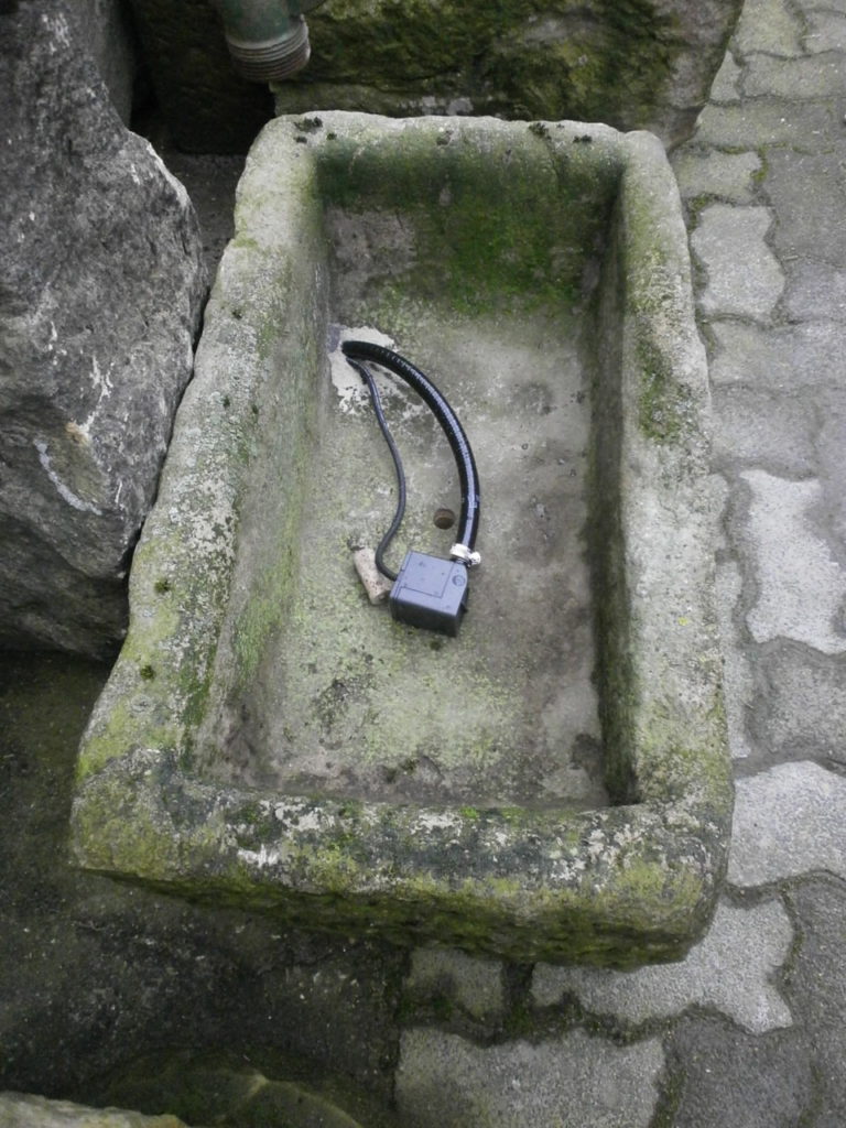Brunnen aus alten Sandsteinen