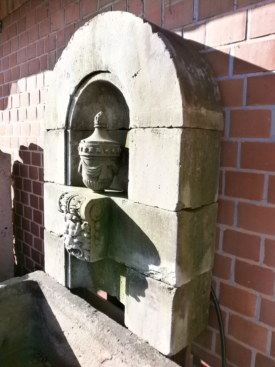 Brunnen in Vorbereitung Brunnen in Vorbereitung