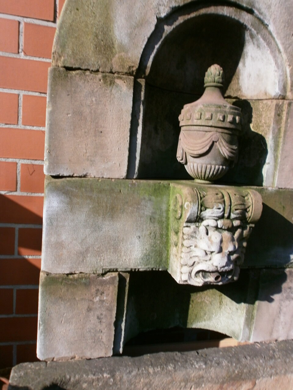 Brunnen in Vorbereitung Brunnen in Vorbereitung