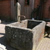 Großer Brunnen mit schöner Patina