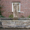 Ankündigung großer Brunnen aus antikem Sandstein