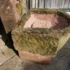 Brunnen aus antikem Material