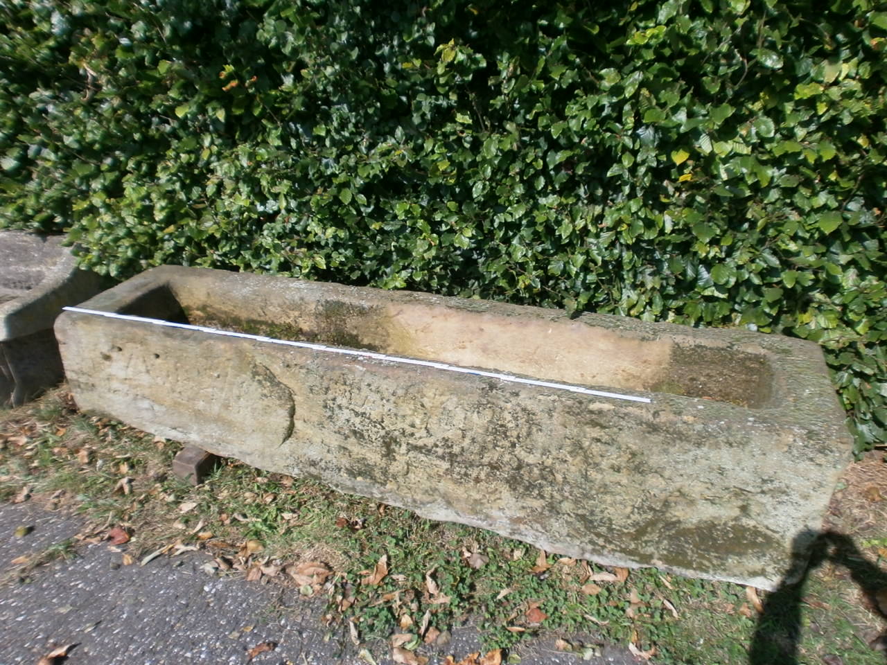 Brunnetrog aus Sandstein Brunnetrog aus Sandstein