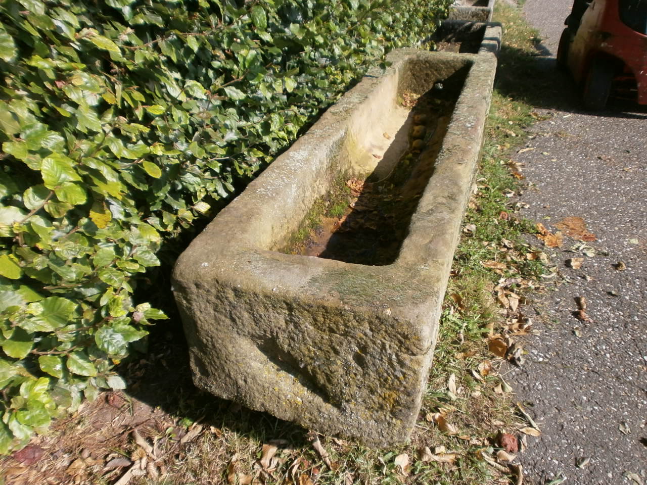 Brunnetrog aus Sandstein Brunnetrog aus Sandstein