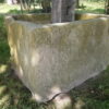 Sandsteinbrunnen in einer schönen Größe