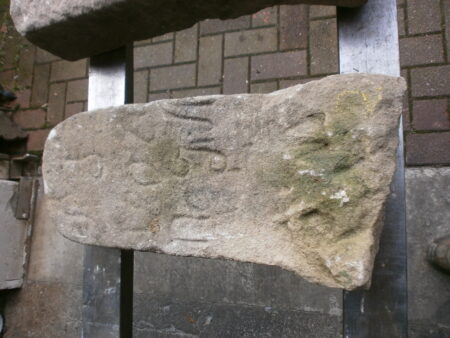 Schöner Grenzstein von 1806